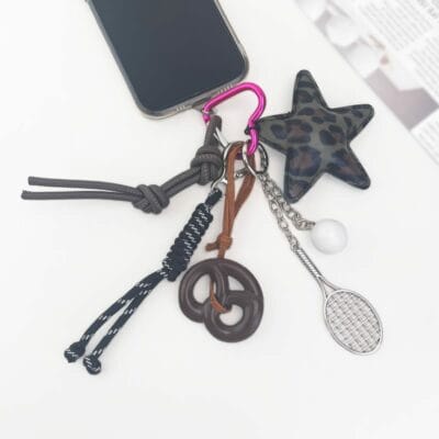 Grey Black pentagram rackets Keychain 7 in 1 - Image 3